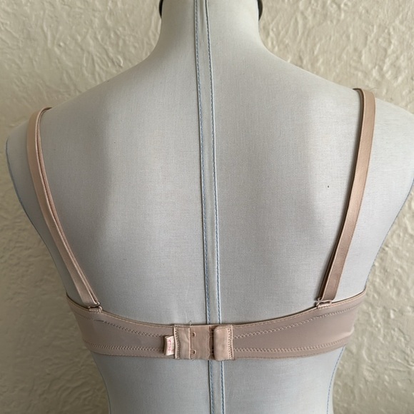 Victoria’s Secret Pink Wear Everywhere Strapless Push Up Bra 36D Nude Beige - Picture 5 of 11